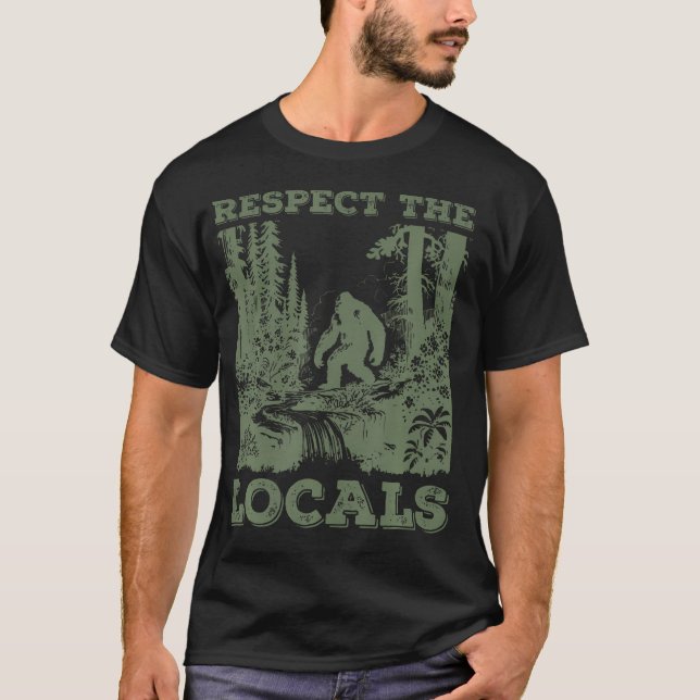 Achtung: Bigfoot Sasquatch Yeti Wandern T-Shirt (Vorderseite)