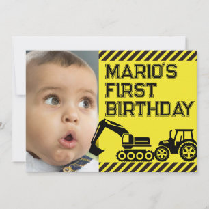 Achtung! Lustige Einladung zum ersten Geburtstag