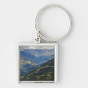 Ackerland und Dorf im Himalaja Schlüsselanhänger