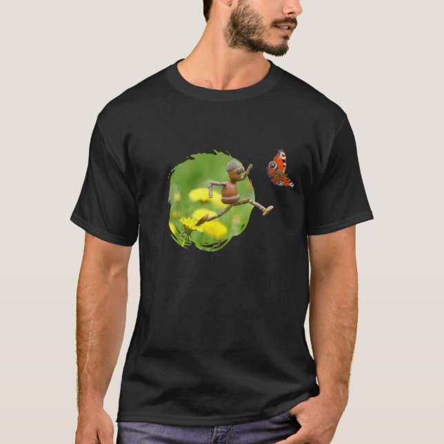 Acornelf fängt einen Schmetterling auf einem Lüste T-Shirt (Vorderseite)