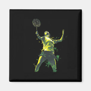Action-gepackte Frauen spielen Badminton Magnet
