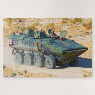 ACV-30 AMPHIBIOUS COMBAT VEHICLE (20 x 30 Zoll) Puzzle