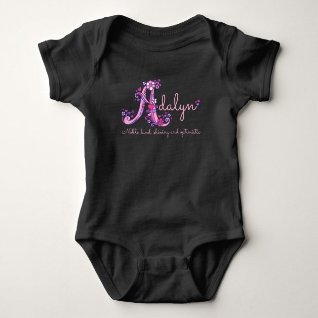 Adalyn Girls Name & Bedeutung Brief Ein Baby Bekle Strampler (Vorderseite)