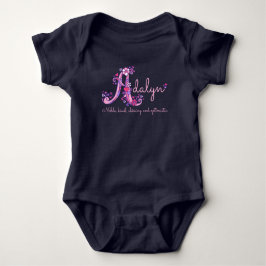 Adalyn Girls Name & Bedeutung Brief Ein Baby Bekle Strampler