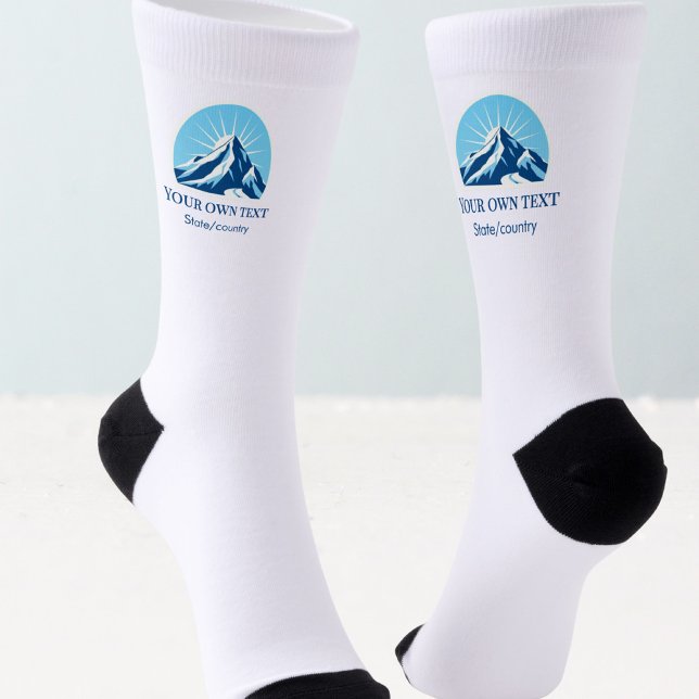 Add your own text ski resort mountain hiking socken (Von Creator hochgeladen)