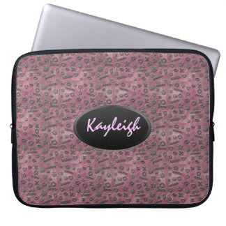 Addieren Sie Ihre rosa Designer-Laptop-Namenshülse Laptopschutzhülle