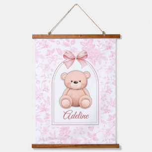 Adeline Benutzerdefiniertes rosa Teddy-Bär-Kinde Wandteppich Mit Holzrahmen