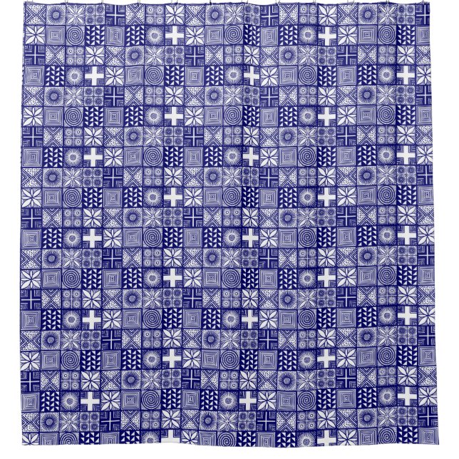 Adire Pattern - Deep Blue und White Duschvorhang (Vorderseite)