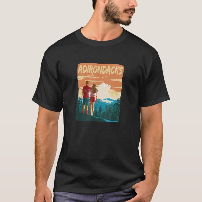 Adirondack Bergsee-Zauber im Val Piora T-Shirt (Vorderseite)