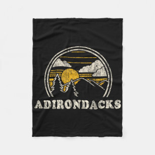 Adirondacks New York Ny T-Shirt Vintage Wandern Mo Fleecedecke