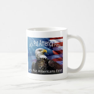 Adler auf einer Flagge Tasse
