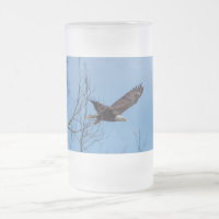 Adler im Flug Mattierte Tasse