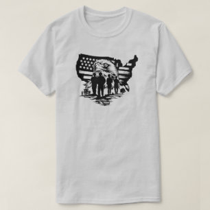Adler mit amerikanischer Flagge & Soldaten T - Shi T-Shirt