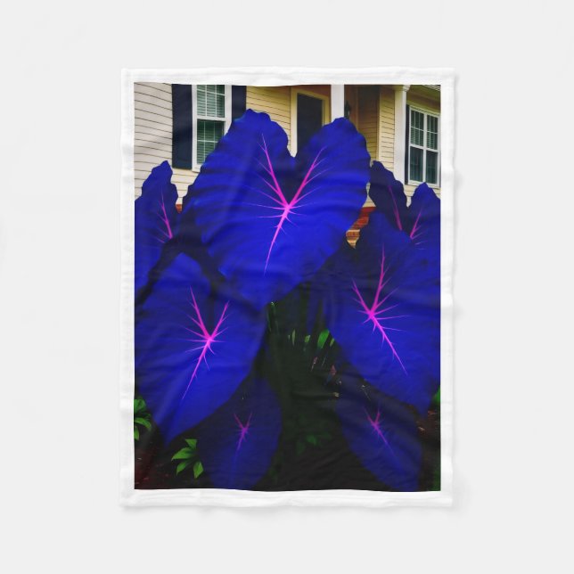 ADOM Neon-Lila-Blatt-Glow-Decke Fleecedecke (Vorderseite)