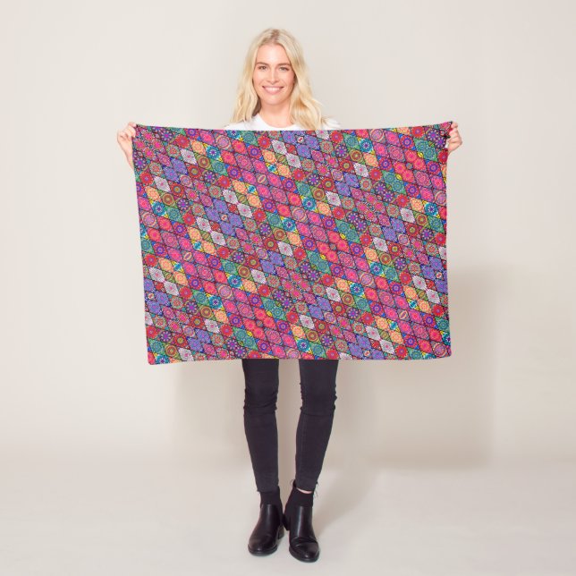 ADOM Vibrant Boho Quiltdecke Fleecedecke (Beispiel)