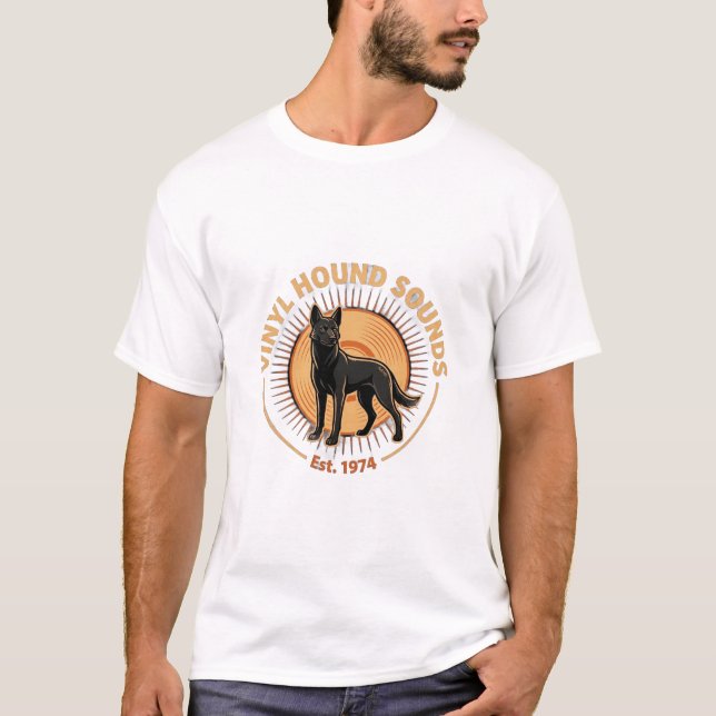 ADOM Vinyl Hound Sounds Tee (Vorderseite)