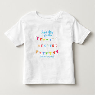Adoptierte Regenbogen-Flaggen-Flaggen - Name-Shirt Kleinkind T-shirt