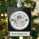 Adoption Geschenk "Santa Came Early" Unser 1. Weih Banner-Ornament Silber<br><div class="desc">Dieses "Santa Came Early"-Adoption-Ornament feiert Ihre ersten Weihnachten gemeinsam als ewige Familie! Dieses Foto wird für viele Jahre zu einem wertvollen Sake.</div>