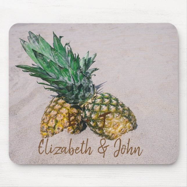 Adorable Beach, Sand, Ananas - Personalisiert Mousepad (Vorne)
