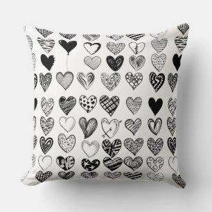 Adorable Black Heart Scribble Zeichnend Kissen
