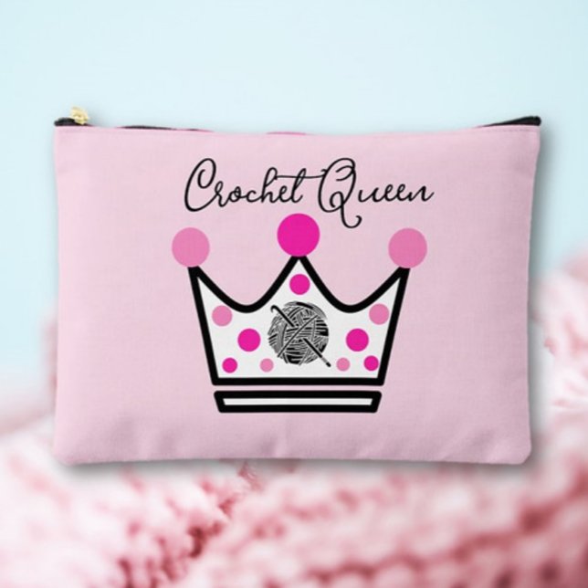 Adorable Crochet Queen Gift Zubehörtasche (Von Creator hochgeladen)