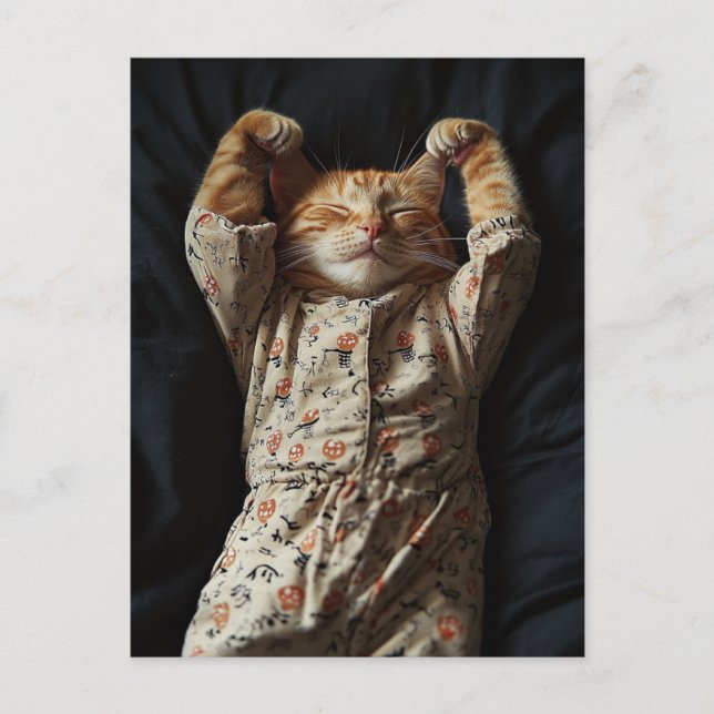 Adorable Ginger Cat in Pjs Postkarte (Vorderseite)