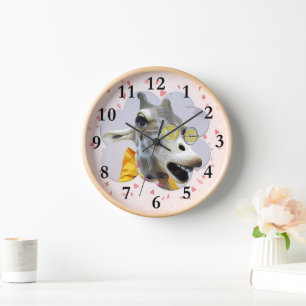 Adorable Giraffe Wall Clock! Uhr
