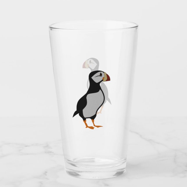 Adorable Horned Puffin Stehender Cartoon Glas (Vorderseite)