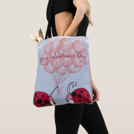 Adorable Ladybug mit Hübschem rosa Ballon Bouquet
