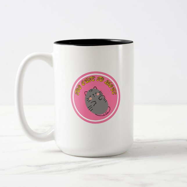Adorable Lazy Cat "Too Cute To Move" Design Zweifarbige Tasse (Links)