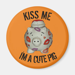 Adorable Lipstick Pig Magnet
