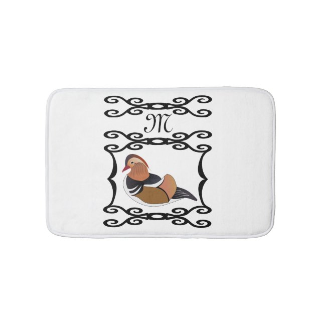 Adorable Mandarin Duck Cartoon Monogram Badematte (Vorderseite)