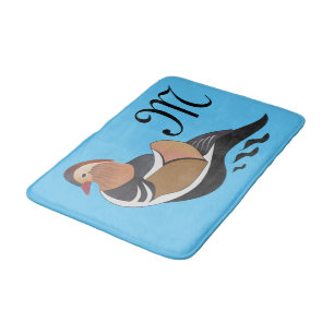 Adorable Mandarin Duck Schwimmen Badematte