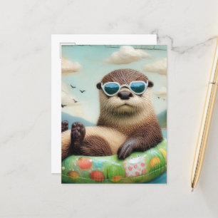 Adorable Otter auf einem Schwimmring Postkarte