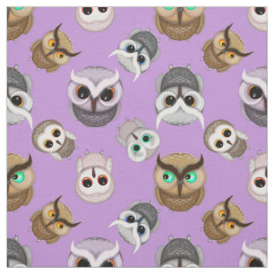 Adorable Owells auf Lila Muster Stoff