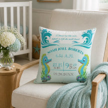 Adorable Seepferd Birth Announcement Pillow (Junge