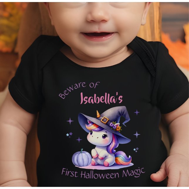 Adorable Unicorn Girls erstes Halloween mit Namen Baby Strampler (Von Creator hochgeladen)