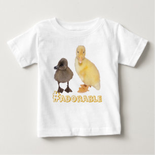 Adorable Yellow and Gray Ducklings Fotografie Baby T-shirt