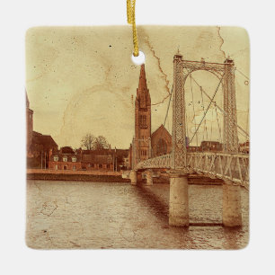 Adorno De Cerámica Die Bouncy-Brücke (Inverness - Keramikornament