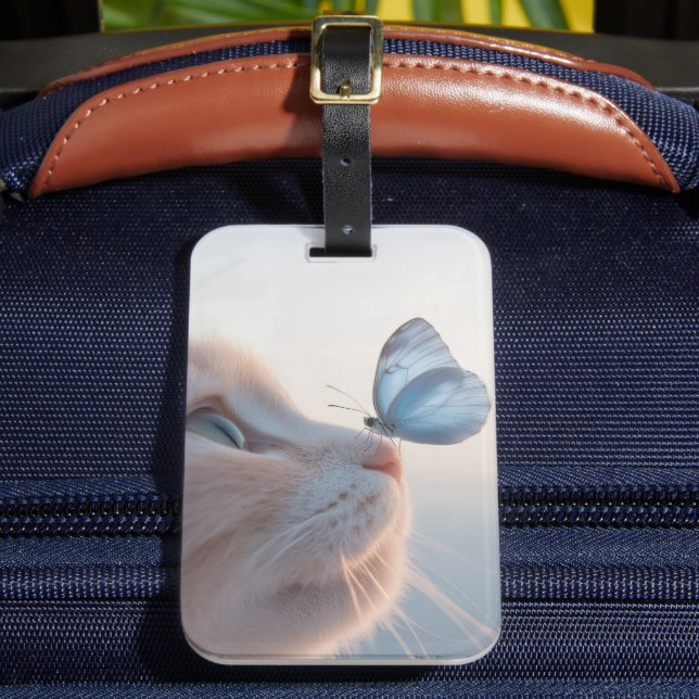 Adortable Cat & Blue Butterfly Gepäckanhänger (Vorderseite Insitu 2)