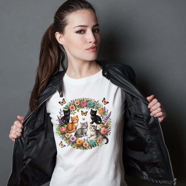 "Adortable Floral cat T-Shirt (Von Creator hochgeladen)