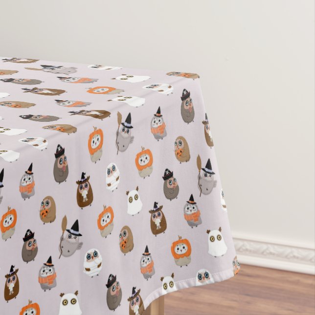 Adortable Halloween Owls Pattern Tischdecke (Beispiel)