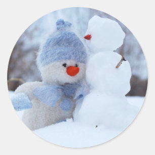 Adortable Snowman mit Blue Scarf Weihnachtsaufkleb Runder Aufkleber