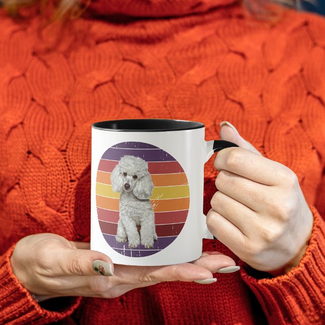 Adortable White Poodle Dog Retro Sunset Tasse (Von Creator hochgeladen)