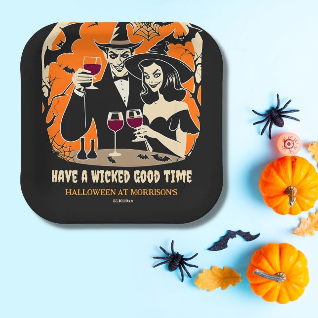 Adult Halloween gute Zeit Party Geschirr. Pappteller (Adult Halloween wicked good time tableware personalized party plates black with and Dracula toasting)