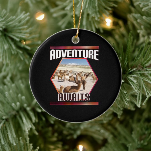 Adventure Awaits - Alpaca Llama Reise Keramik Ornament (Baum)