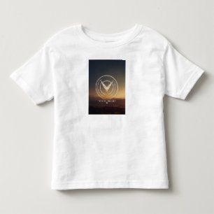 Adventure Awaits Graphic T-Shirt