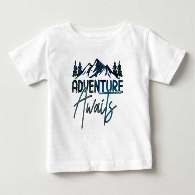 Adventure Awaits, Mountain Baby T - Shirt (Vorderseite)