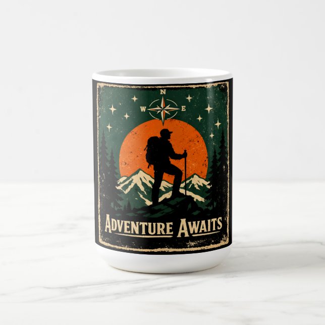 Adventure Awaits – Outdoor Exploration Hiker Kaffeetasse (Mittel)