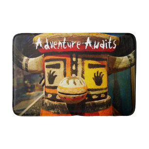 Adventure Awaits Quote Kachina Doll Foto Niedlich Badematte